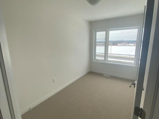 Townhouse for rent in Ancaster, Ontario