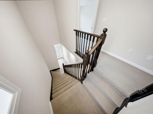 Townhouse for rent in Ancaster, Ontario