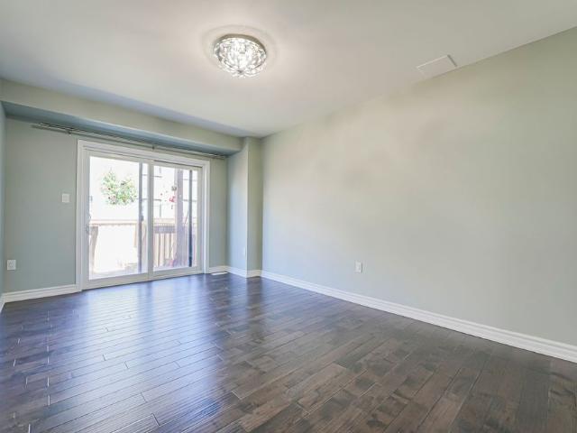 House for rent in Etobicoke—Lakeshore, Toronto