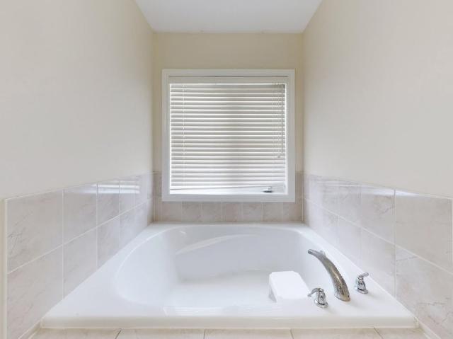 House for rent in Brampton, Golden Horseshoe