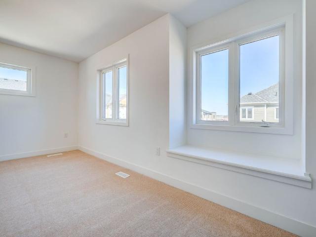Townhouse for rent in Hewitt's Gate, Barrie