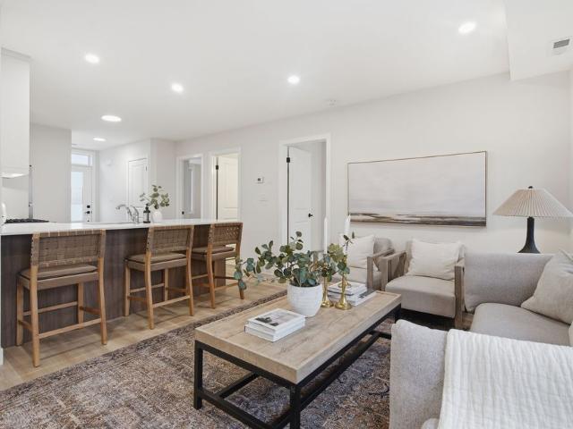 Townhouse for rent in Arva, Ontario