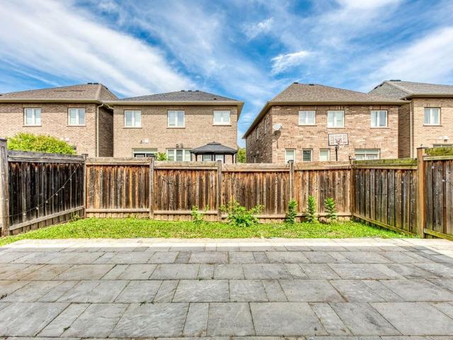 House for rent in Oakville, Ontario