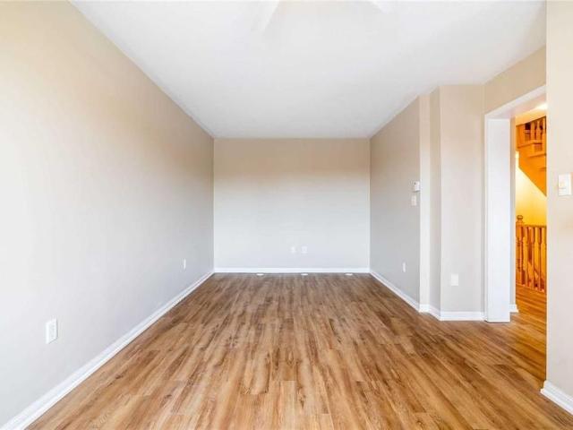 Townhouse for rent in Oakville, Ontario