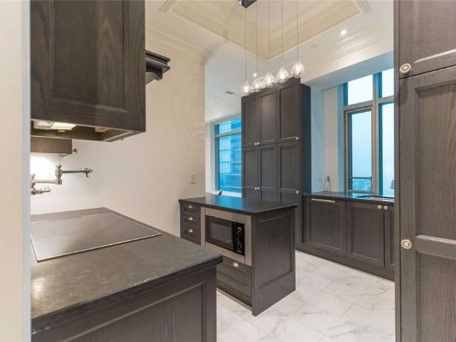 Apartment for rent in Toronto Centre, Toronto