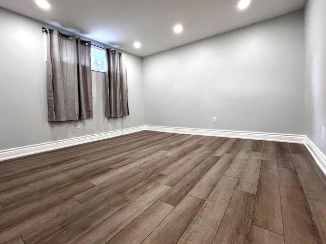 Apartment for rent in Beverley Acres, Richmond Hill