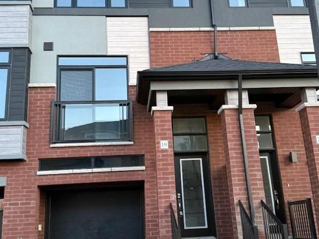 Townhouse for rent in Brant, Ontario
