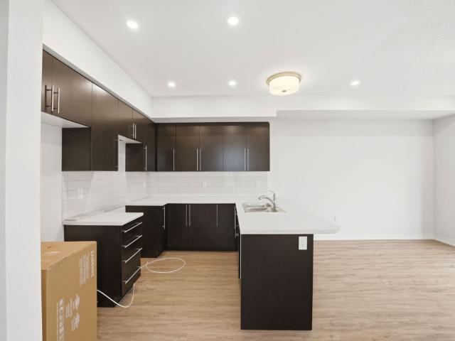 Townhouse for rent in Brant, Ontario