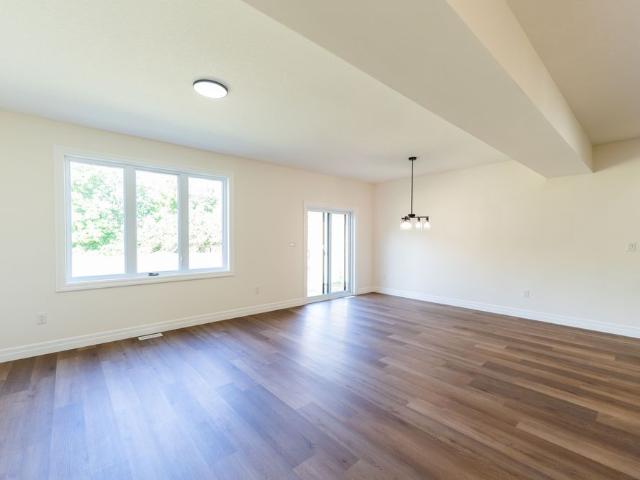 House for rent in Brooke-alvinston, Ontario