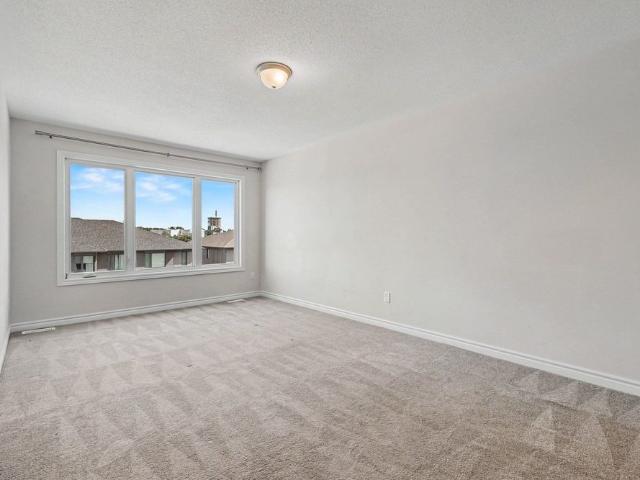 Townhouse for rent in Mulhurst Bay, Ontario