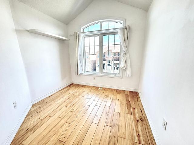Townhouse for rent in Greensborough, Markham