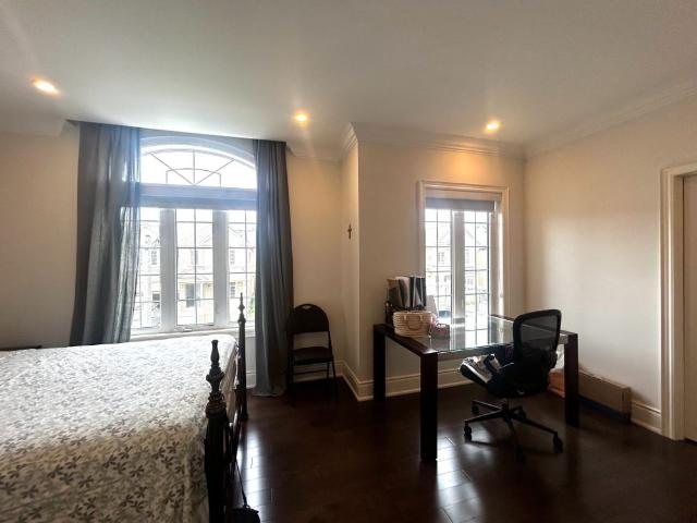 House for rent in Oakville, Ontario