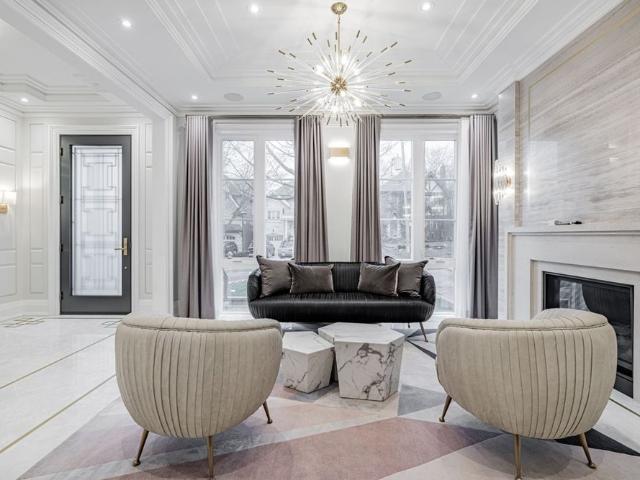 House for rent in Toronto—St. Paul's, Toronto