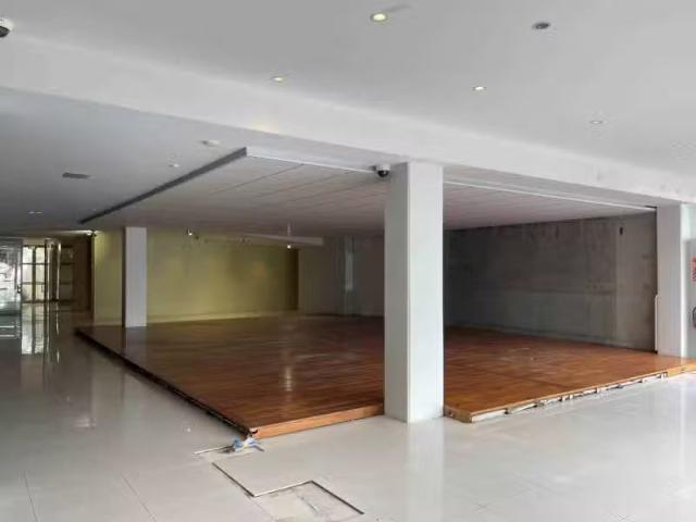 House for rent in Newmarket