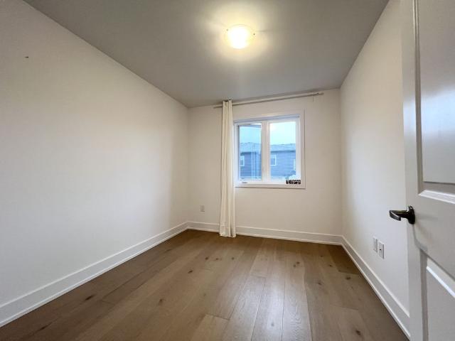Townhouse for rent in Hewitt's Gate, Barrie