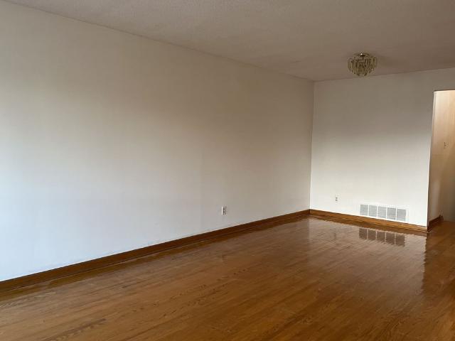 House for rent in Woburn, Ontario