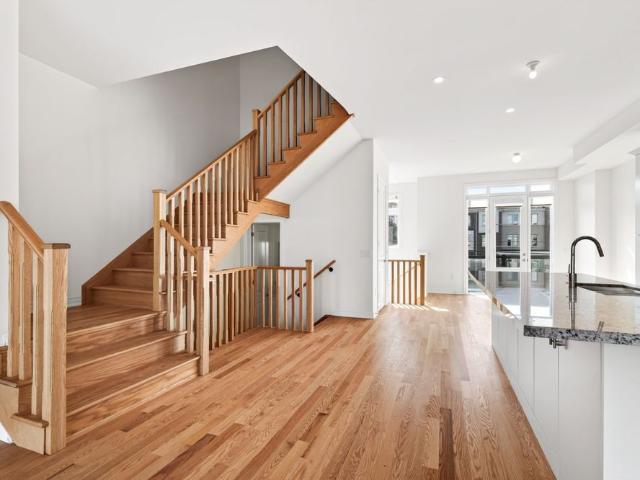 House for rent in Oakville, Golden Horseshoe