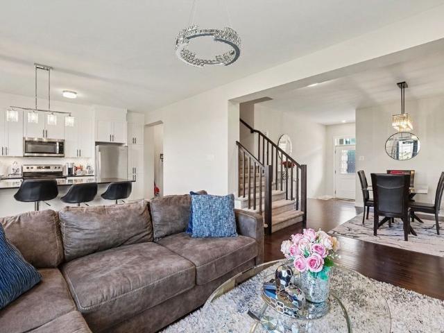 Townhouse for rent in Barrhaven West, Ottawa