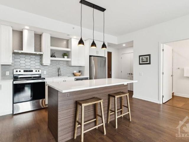 Apartment for rent in Somerset, Ottawa