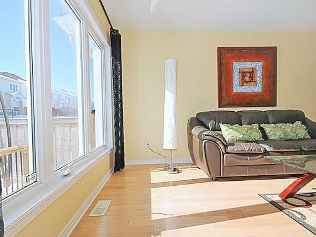 Townhouse for rent in Mulhurst Bay, Ontario