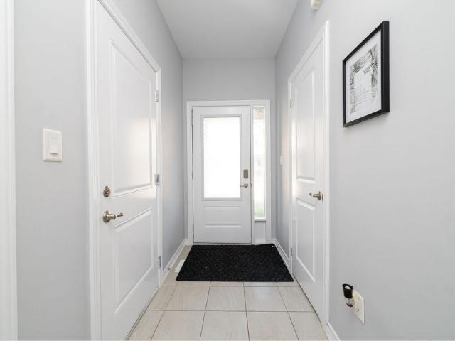 Townhouse for rent in Cambridge, Ontario