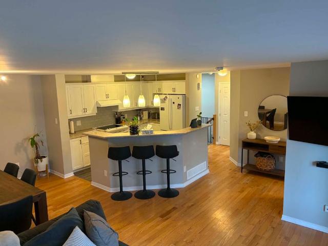 Apartment for rent in Mulhurst Bay, Ontario