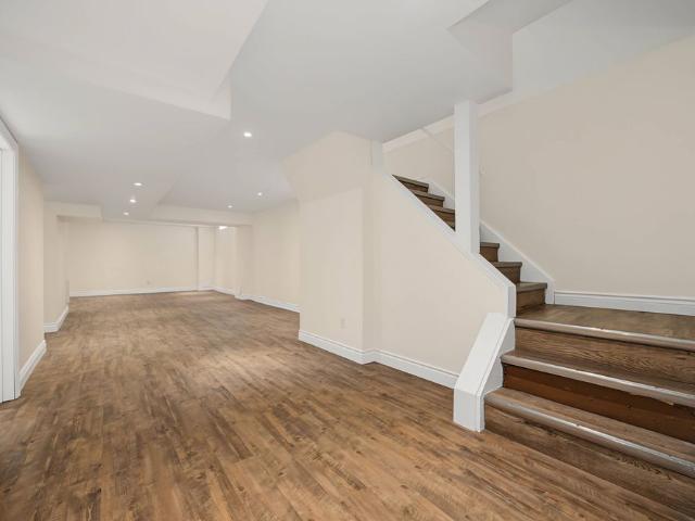 House for rent in Hurontario, Mississauga