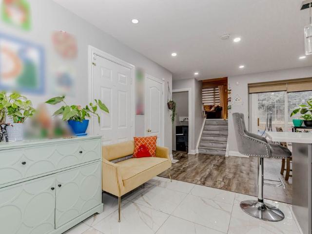 House for rent in Brampton, Golden Horseshoe
