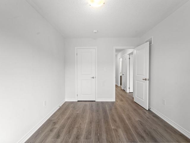 Townhouse for rent in Kawartha Lakes, Ontario