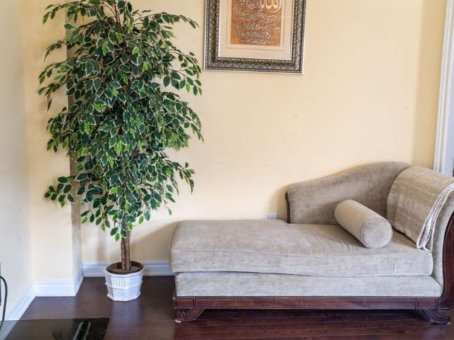 House for rent in Georgina, Ontario