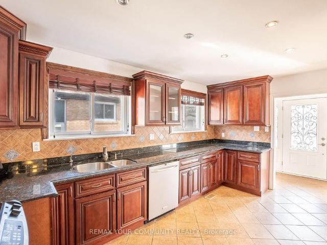 House for rent in Don Valley East, Toronto