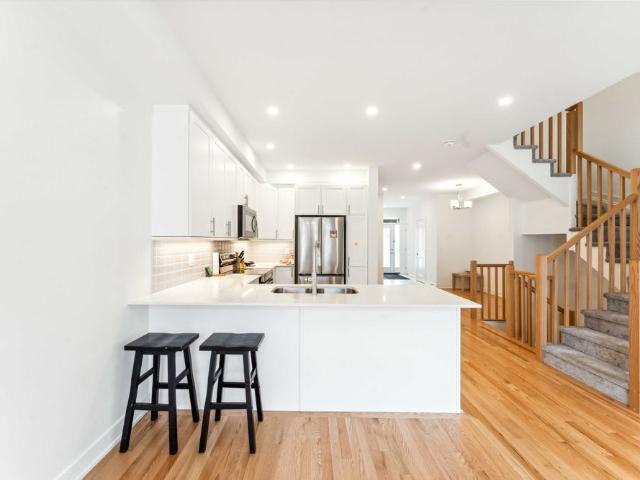 Townhouse for rent in Mulhurst Bay, Ontario