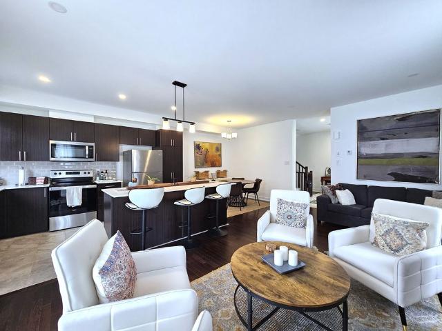 Townhouse for rent in Mulhurst Bay, Ontario
