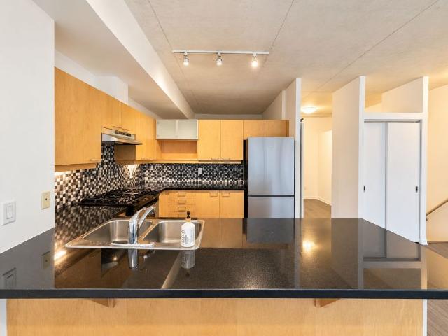 Apartment for rent in Toronto Centre, Toronto
