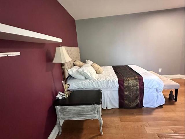 Room for rent in Niagara Falls, Golden Horseshoe