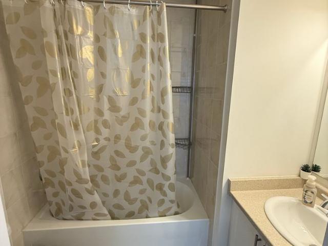 Room for rent in Markham, Ontario