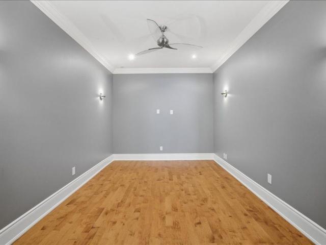 Townhouse for rent in Oakville, Ontario