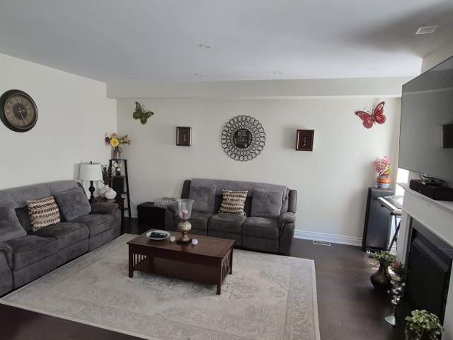 House for rent in Georgina, Ontario