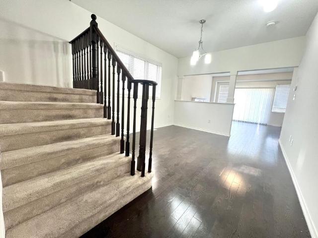 House for rent in Ajax, Golden Horseshoe