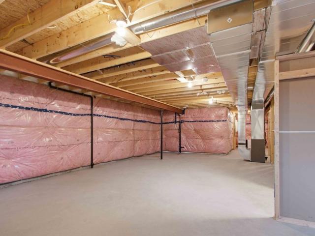 Townhouse for rent in Brighton, Central Ontario