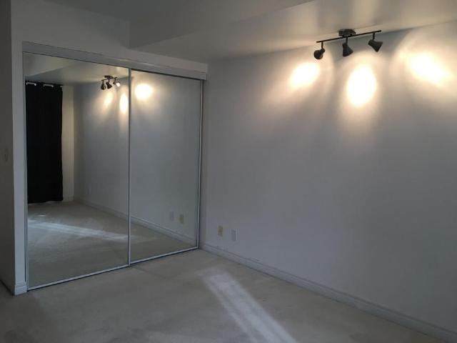 Apartment for rent in Buttonville, Markham