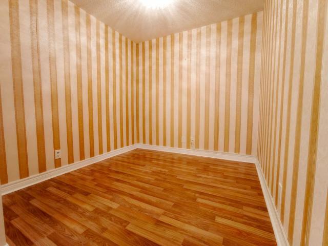 Apartment for rent in Buttonville, Markham