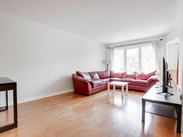 Townhouse for rent in Mulhurst Bay, Ontario
