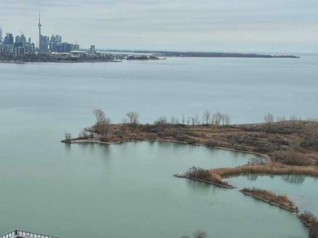 Apartment for rent in Etobicoke—Lakeshore, Toronto