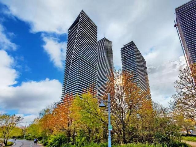 Apartment for rent in Etobicoke—Lakeshore, Toronto