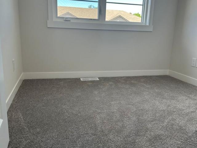 Townhouse for rent in Springwater, Ontario
