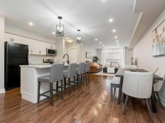Apartment for rent in Etobicoke—Lakeshore, Toronto