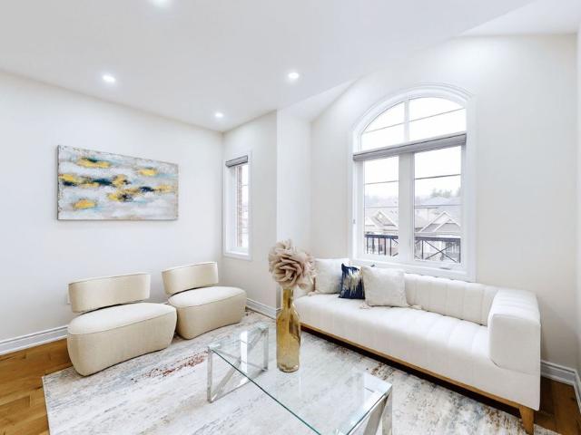 House for rent in Oakville, Ontario