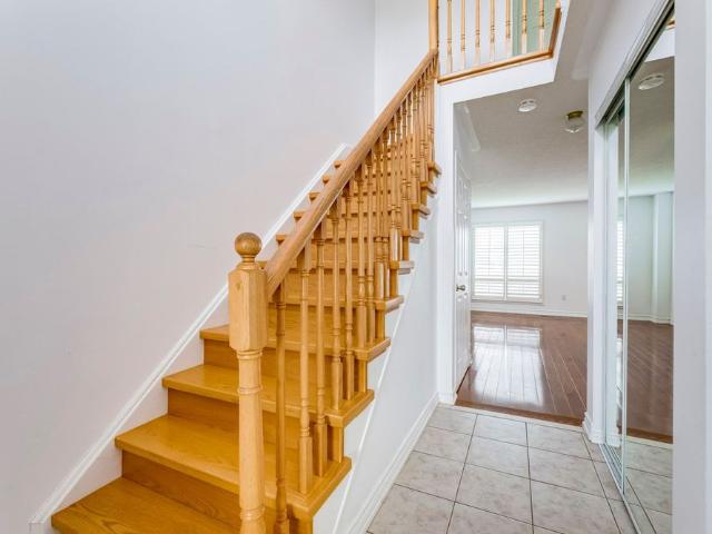 Townhouse for rent in Oakville, Ontario