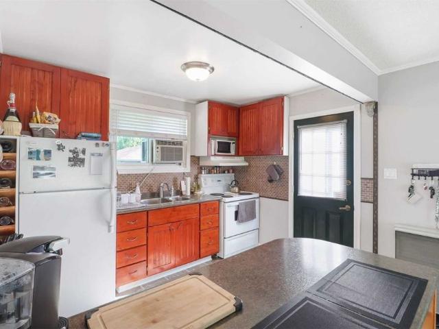House for rent in Golden Horseshoe, Ontario